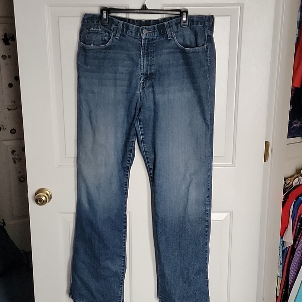 Lucky Brand Men's Jeans. Waist 36, length 32, used.